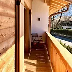 Leos Wallbergblick Daire *